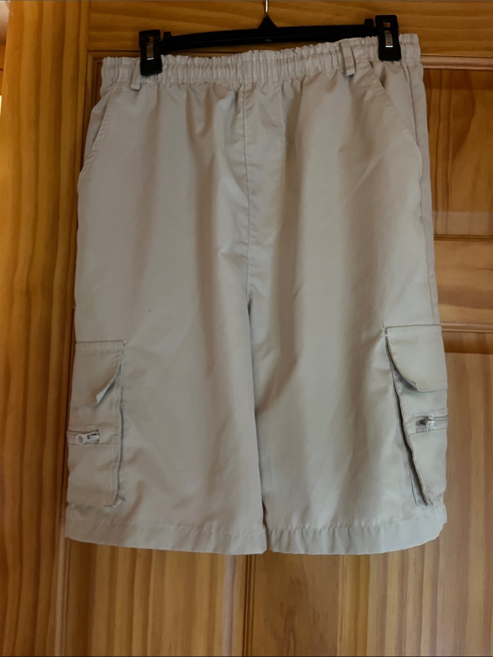 Women’s Casual Cargo Shorts - Light Beige